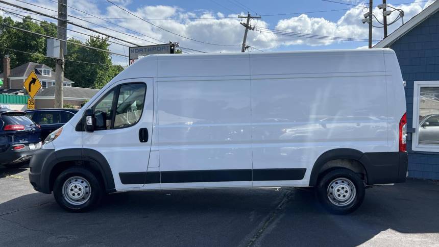 7H27KO64SCS6YM3QNHSH25DYRM-cr-860