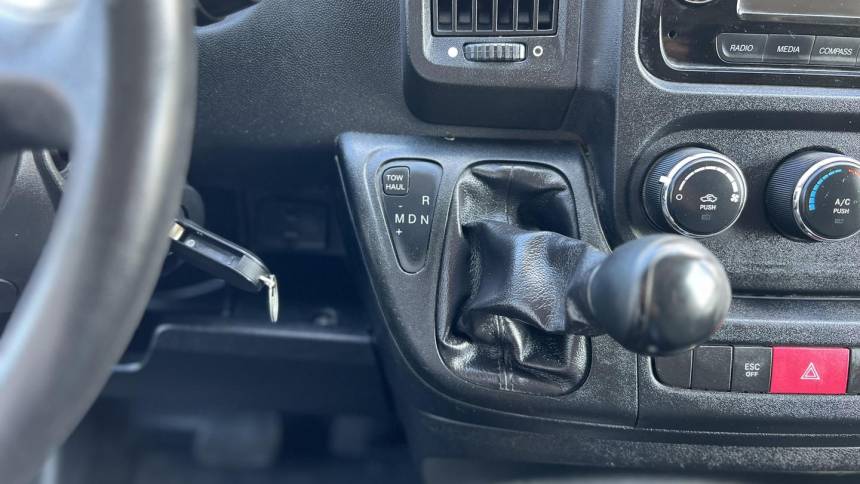 DDKQ44K2YEGJCWFWB63U5USHZQ-cr-860